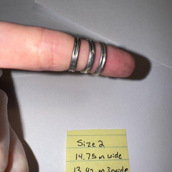 Sterling Silver Thin Double Band Ring, Size 2 - Picture 9 of 15